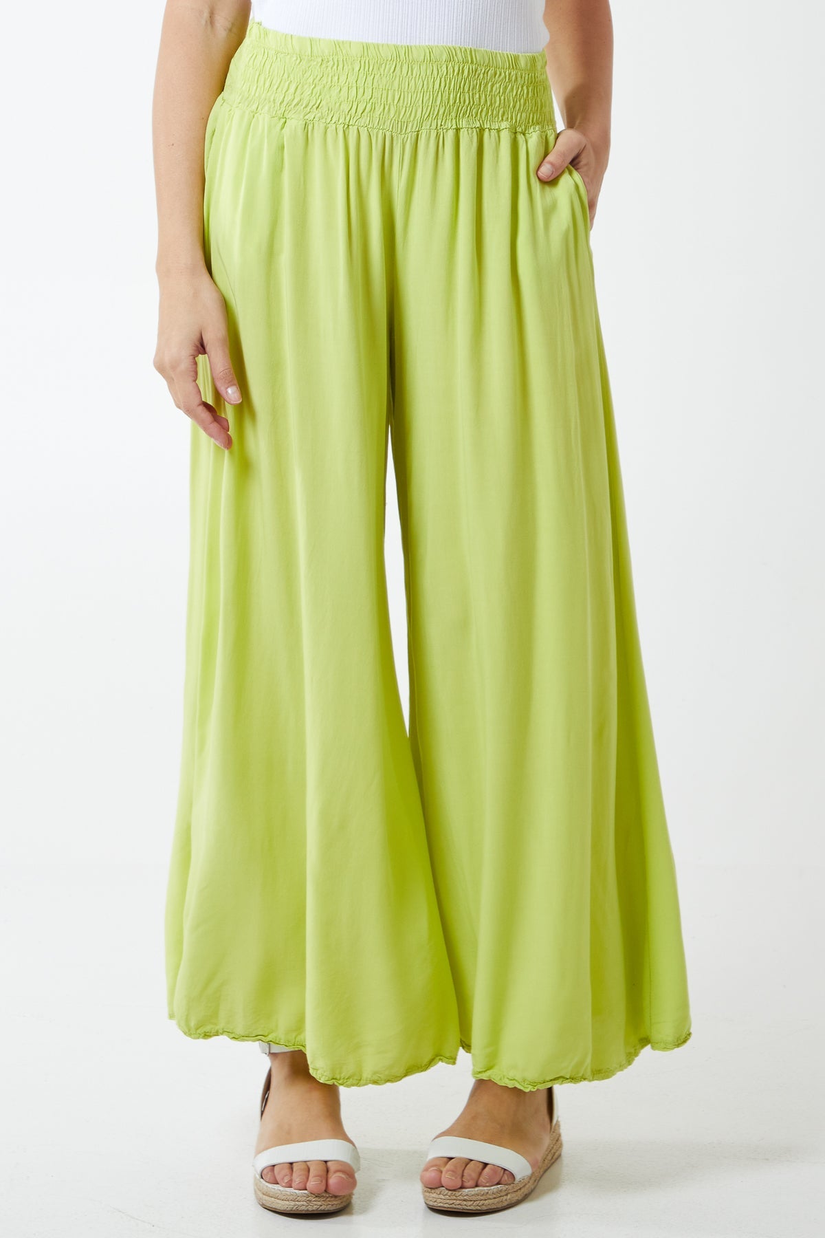 Shirred Deep Waist Band Wide Culottes TRS1 WearAll Lime One Size