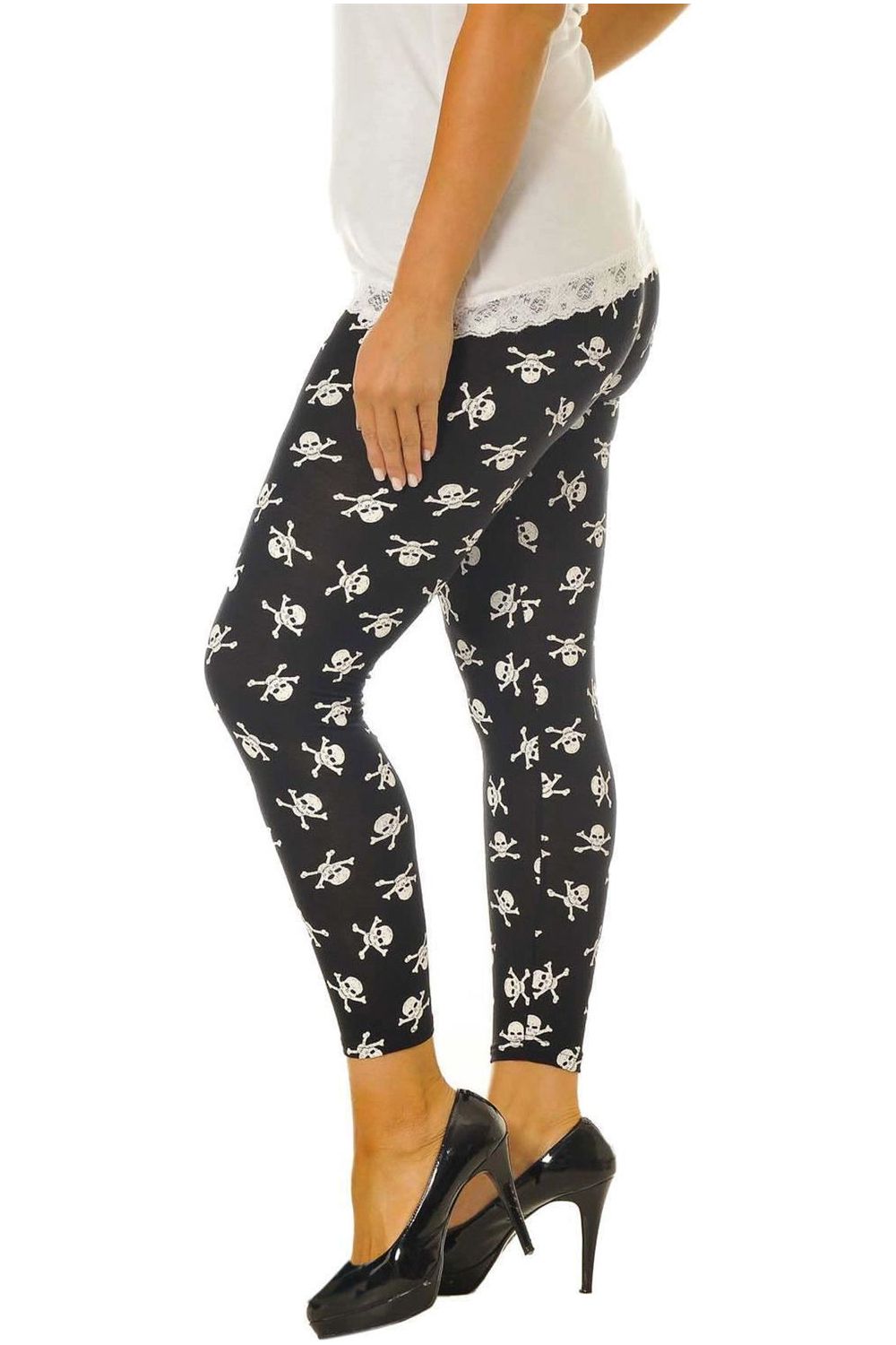 Plus Size Skull Bones Pirate Print Leggings Leggings WearAll