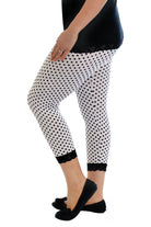 Plus Size Cropped Polka Dot Lace Trim Leggings a