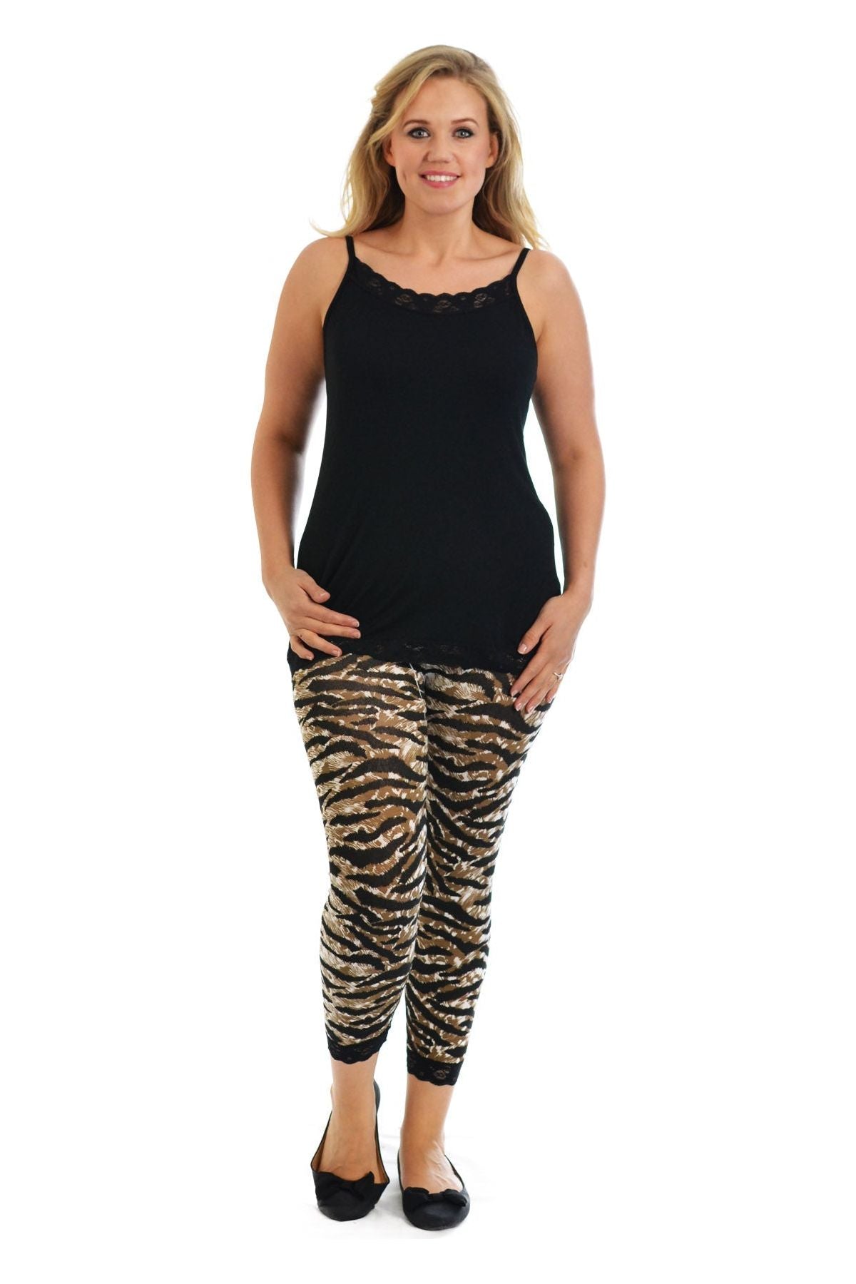 Cropped Tiger Lace Trim Leggings